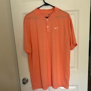 Nike Orange Athletic Polo Shirt with Moisture-Wicking Fabric